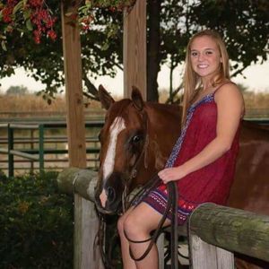 Meet your Posher, Debbie